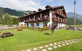 Chalet Stelle Di Neve